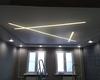 13.05.2020 - Двухуровневый потолок со световой линией в виде абстрактной фигуры - Фото №3