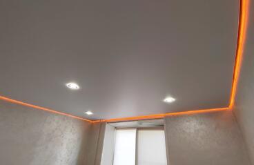 24.11.2023 - Парящий натяжной потолок с RGB-подсветкой - Фотографии