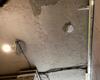 02.05.2023 - Квадратные накладные светильники на натяжном потолке - Фото №1