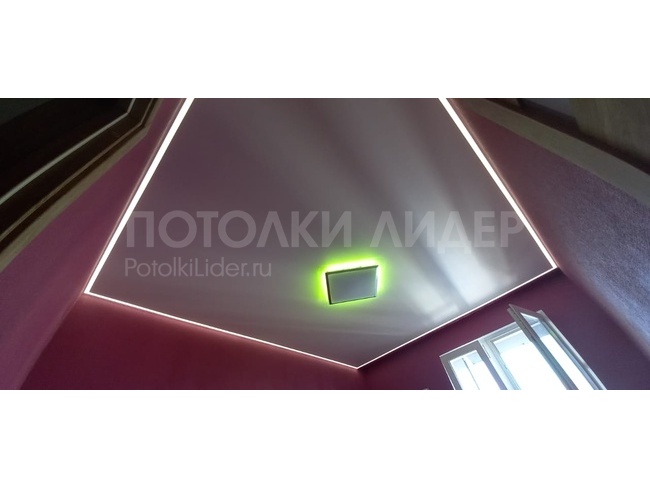 01.08.2020 - Сатиновый, белый натяжной потолок с контурной подсветкой