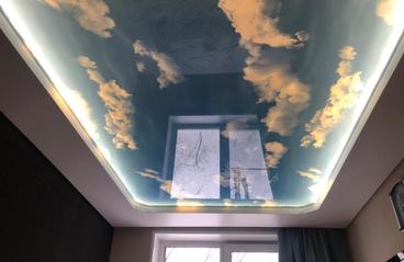 23.01.2021 - Двухуровневый натяжной потолок с готовой фотопечатью «Небо с облаками» - Фотографии