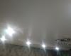 02.04.2020 - Двухуровневый потолок со светильниками и люстрой - Фото №4