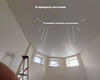 18.05.2023 - Простой белый матовый потолок с точечными светильниками и люстрой - Фото №8
